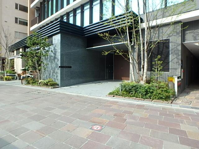 エントランス①