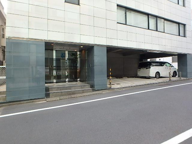 麹町守屋ビルエントランス①