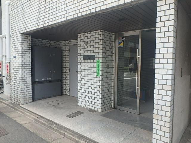 田島ビルエントランス①