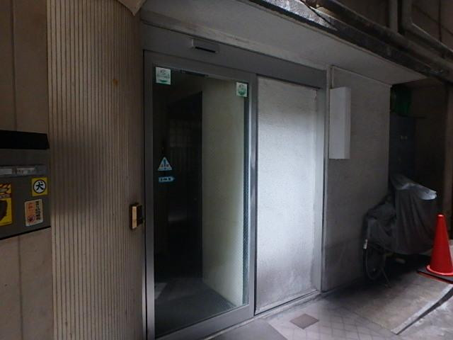 エントランス②