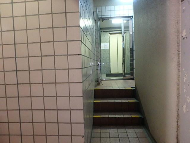 ダイナミックビルエントランス②