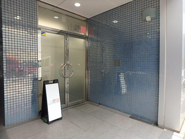 グランバレー三崎町エントランス①