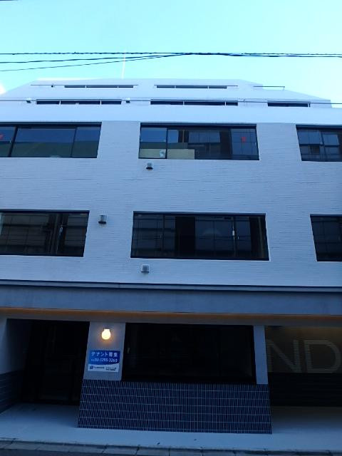 Ｔｈｅ　ｃｏｒｎｅｒ　水道橋外観②
