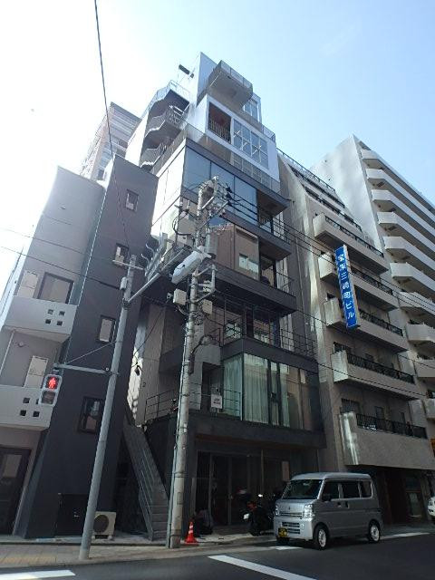 ＷＨＡＲＦ神⽥三崎町ビル外観②