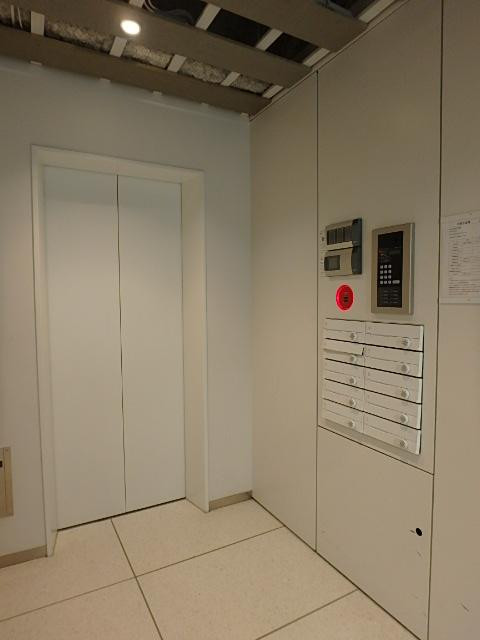 ＷＨＡＲＦ神⽥三崎町ビルホール②