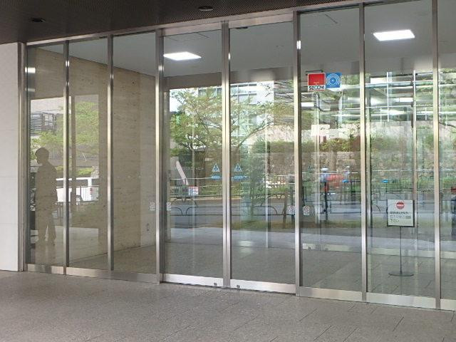 エントランス②