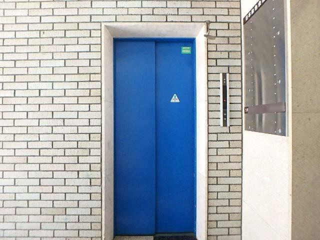 日本染色会館ホール②