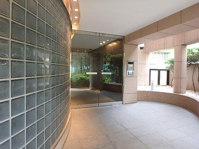 ヴェネオ四番町エントランス②