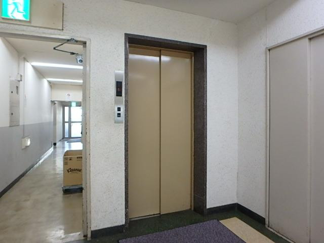岩本町ビルホール②