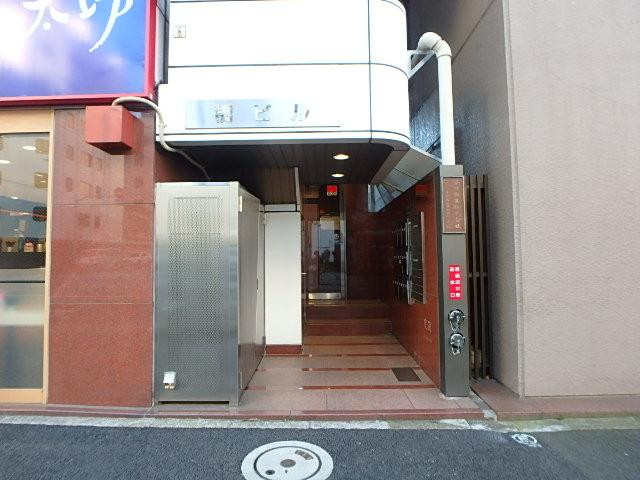 エントランス②