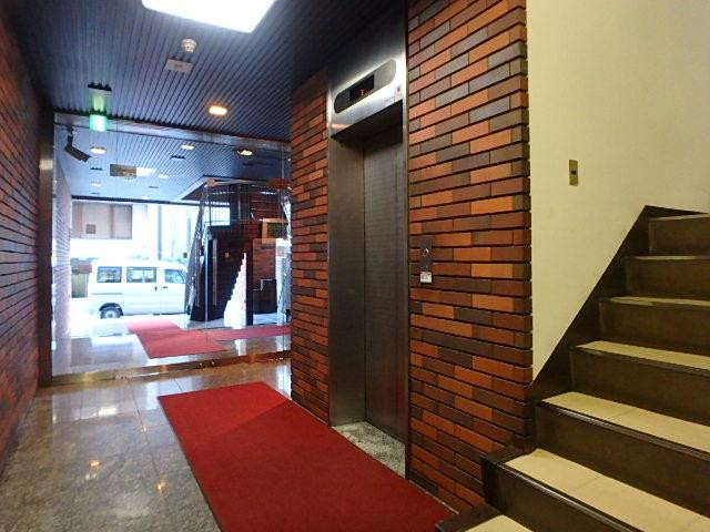 ホール②