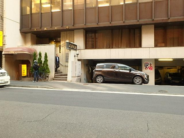 大新ビルエントランス①