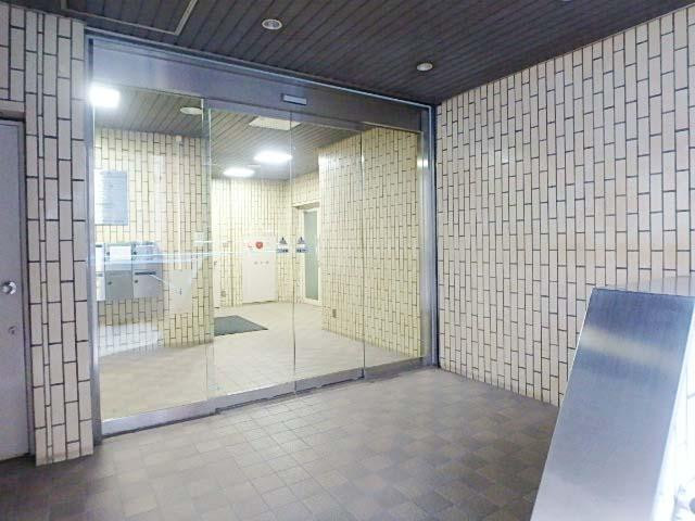 大新ビルエントランス③