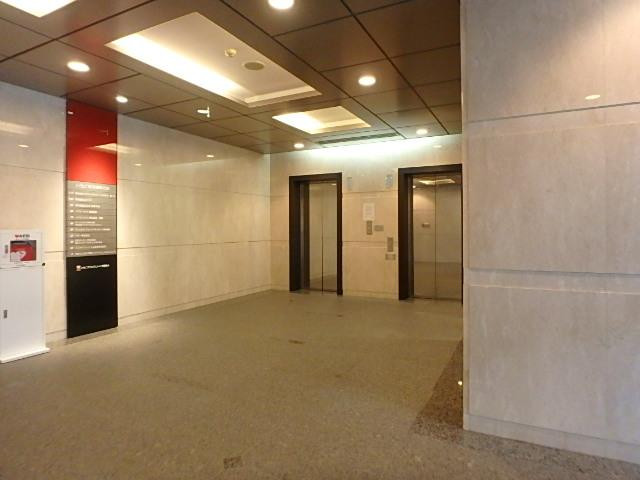 いちご神田錦町ビルホール①