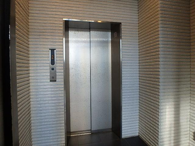 ＡＣＮ神田錦町ビルホール①