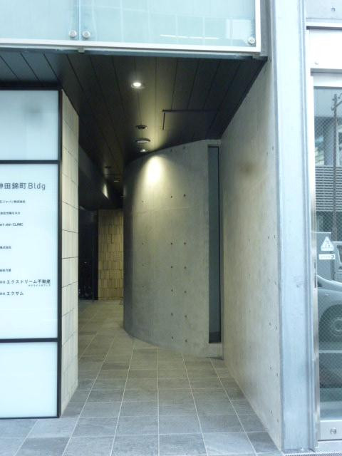 ＥＸ神田錦町ビルエントランス①