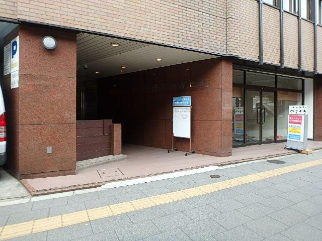 エントランス①