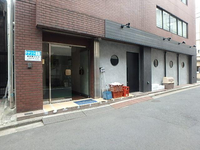 斉木第３ビルエントランス①