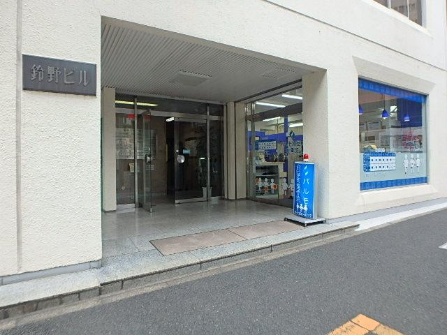 エントランス①