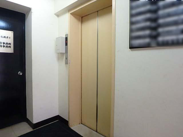 神保ビルホール②