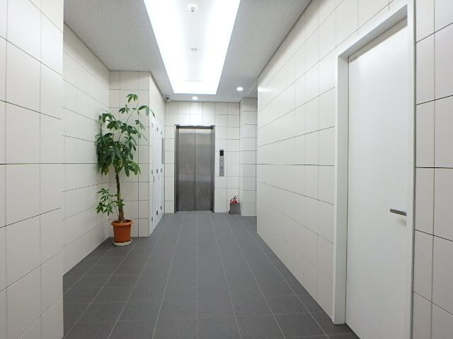 ホール①