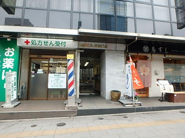 奥田ビルエントランス①