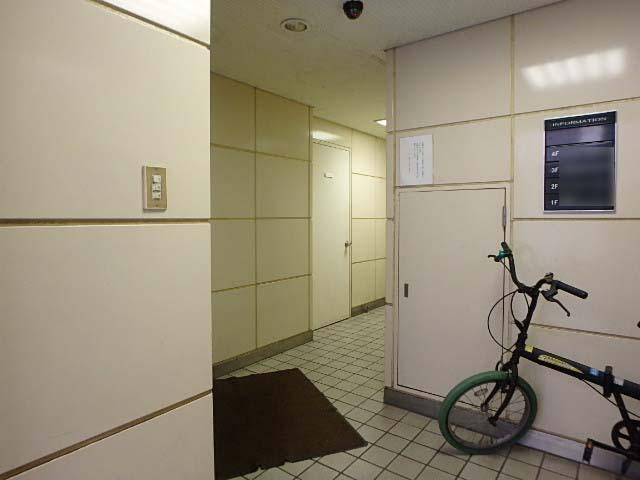 ホール①