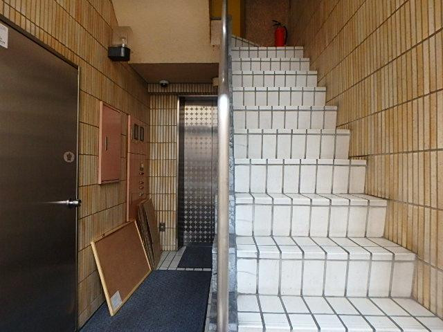 第１横島ビルホール①