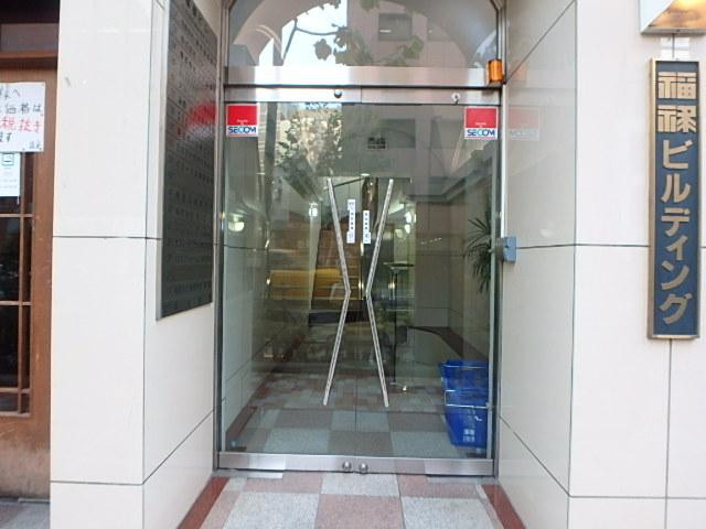 福禄ビルエントランス②
