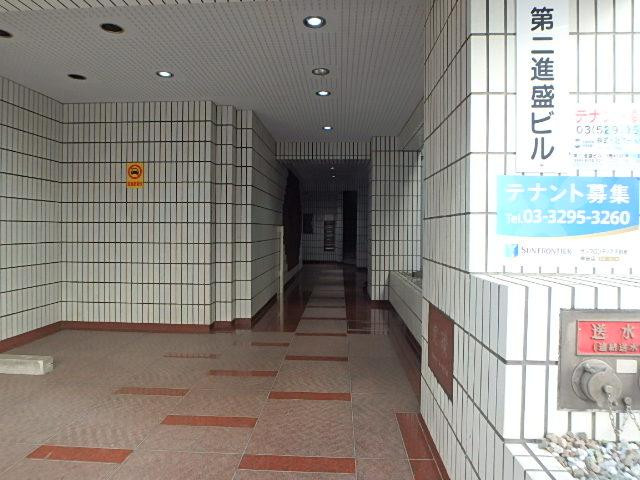 第２進盛ビルエントランス②