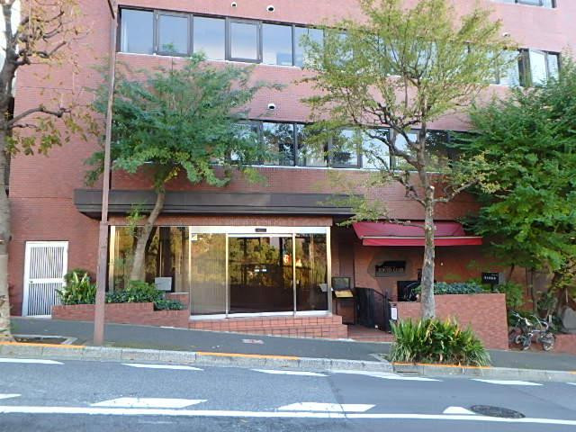 エントランス①