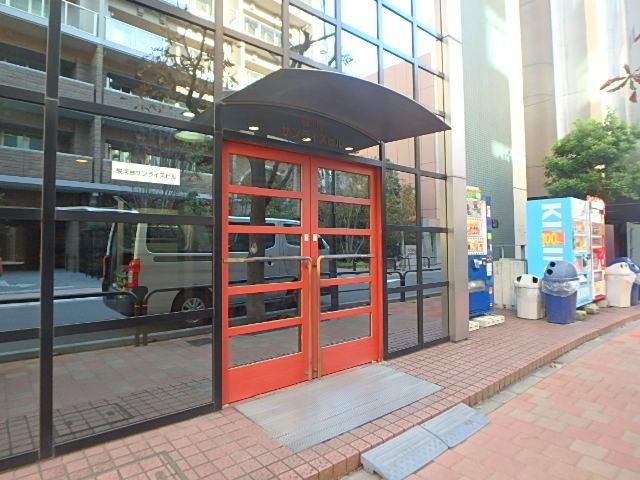 エントランス①