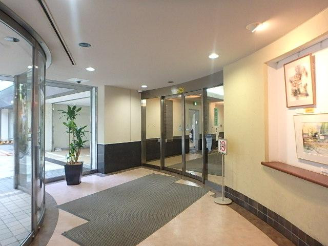 エントランス②