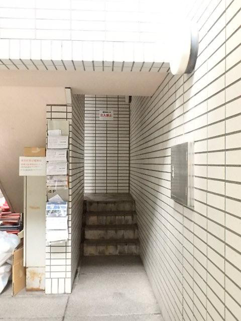 お茶の水茗渓ビルエントランス③