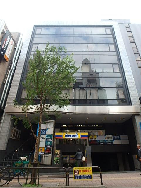 御茶ノ水駅前ビル外観①(メイン)