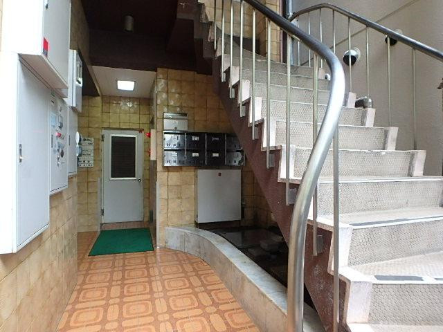 荒井ビルホール①