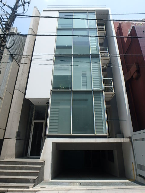 ＵＺビル外観①(メイン)