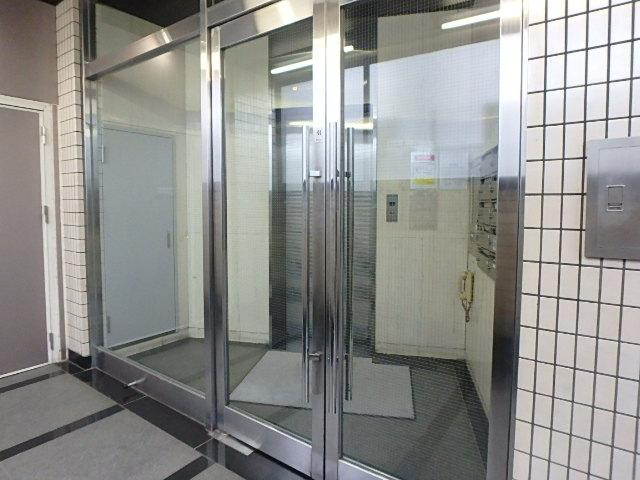 兼七神田小川町ビルエントランス③