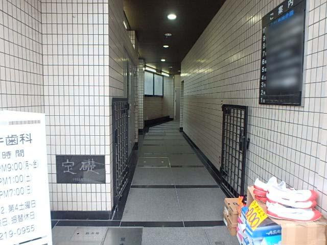 兼七神田小川町ビルエントランス②