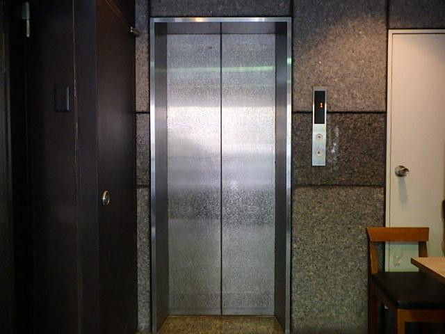 Ｄ＆Ｆ御茶ノ水ビルホール②