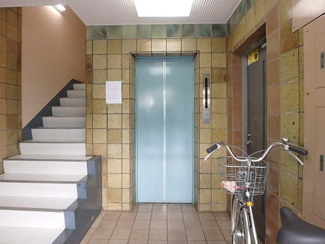 昇龍館ビルホール②