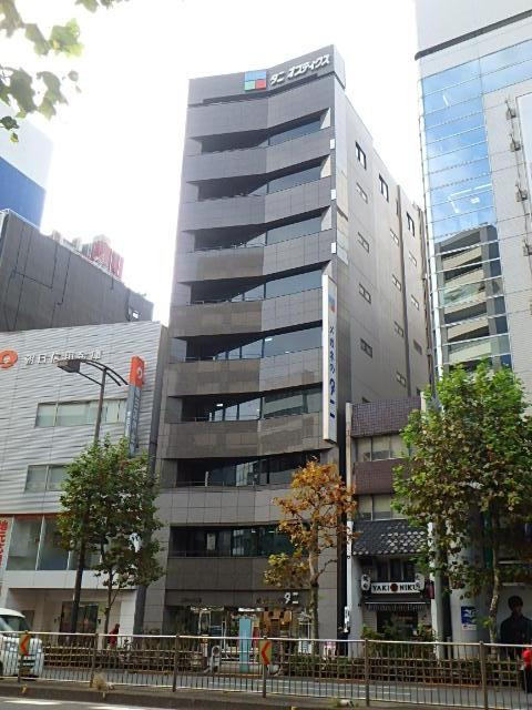 オプティクスビル外観①(メイン)
