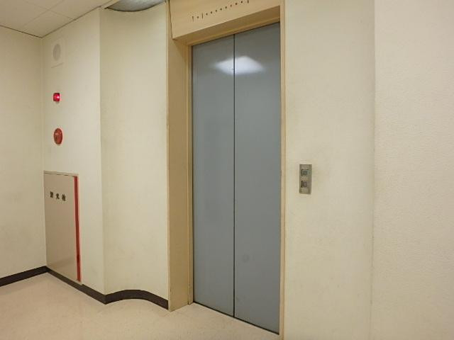 横川ビルホール③