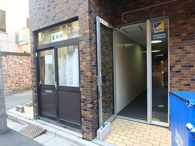 朝日神保町プラザエントランス②