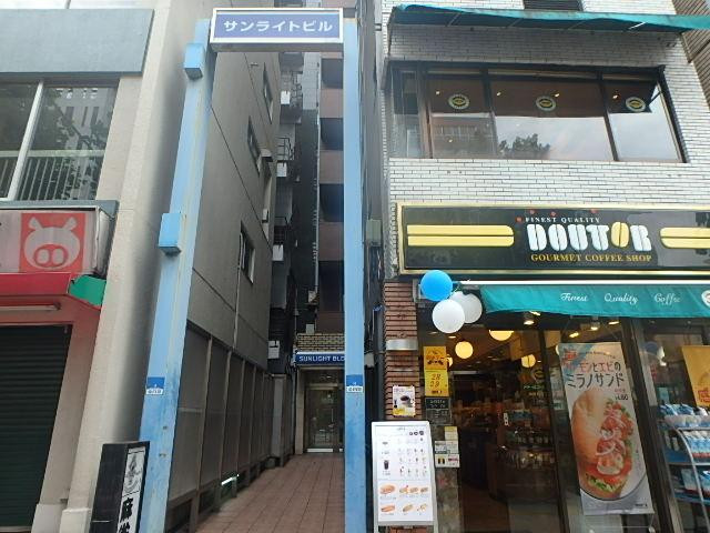 サンライトビルエントランス①