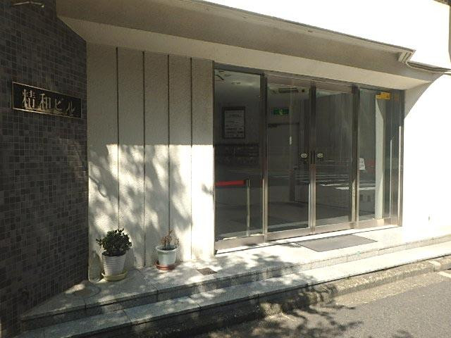 精和ビルエントランス②