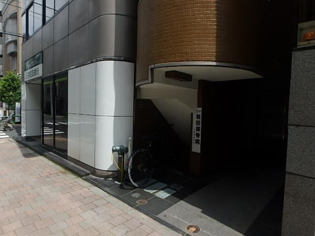 岩田ビル／ＥＦＦＩＣＥ神保町エントランス①