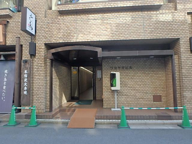 ワカヤギビルエントランス①