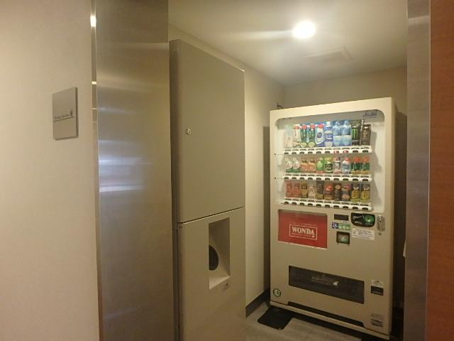 共同ビル（神保町）ホール③