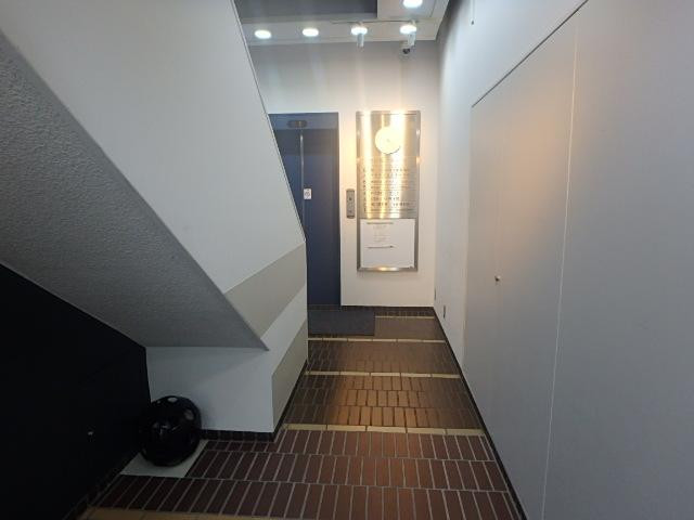 岩波書店アネックスビルホール①